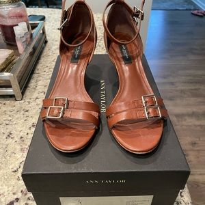 Ann Taylor “Scarlett Buckle Kitten Heel”, Mesa brown color.